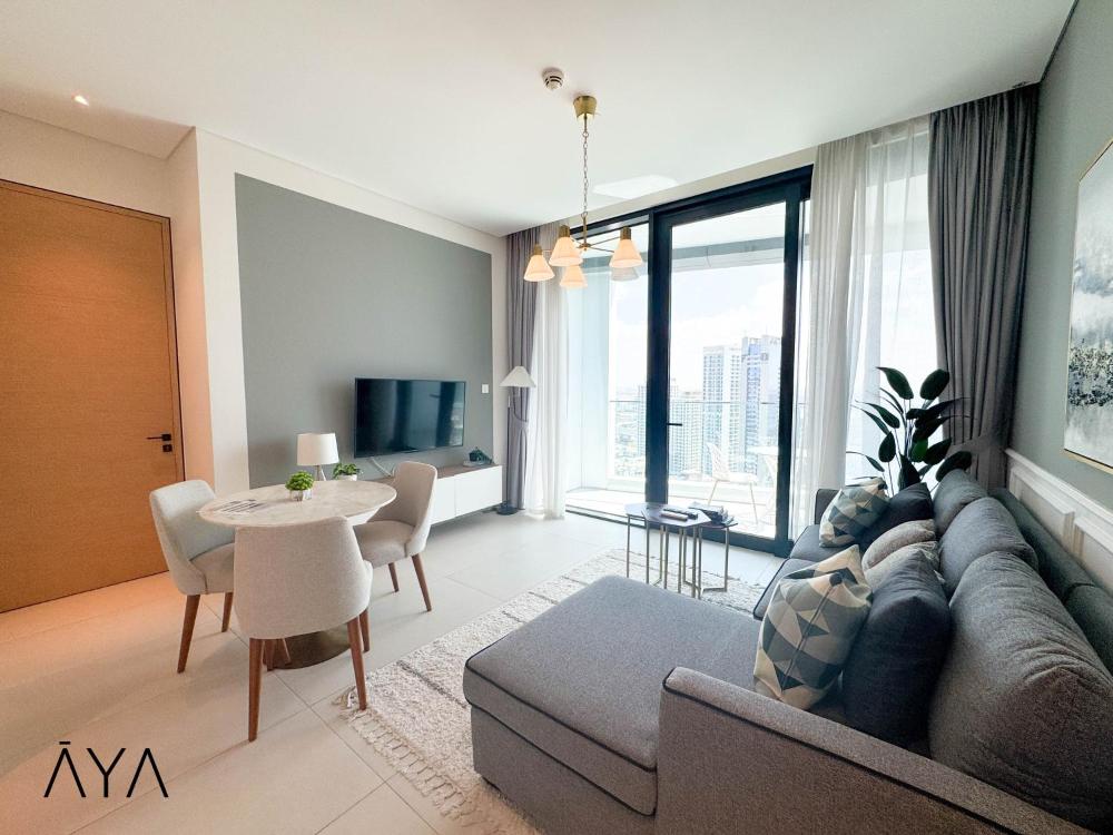 Jumeirah Gate Tower 1 - Stylish Apartment with Pool & City Views By AYA Boutique