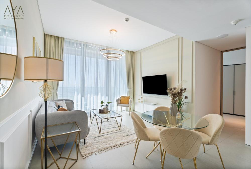 Jumeirah Gate Tower 1 - Stylish Apartment with Pool & City Views By AYA Boutique