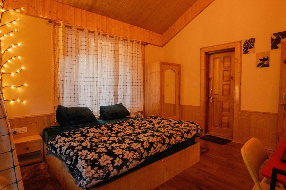 Mellow At Manali