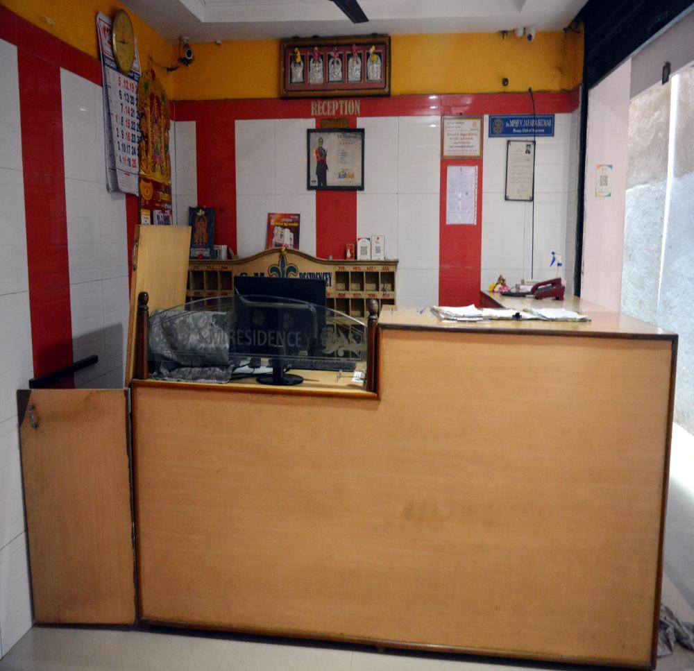 S M Residency