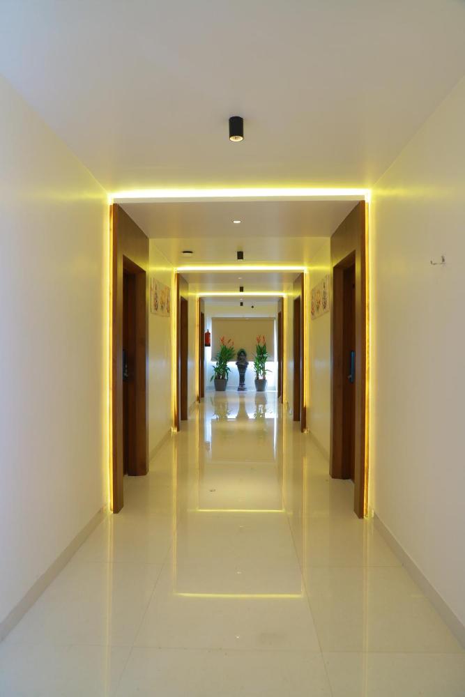 Hotel M Grand