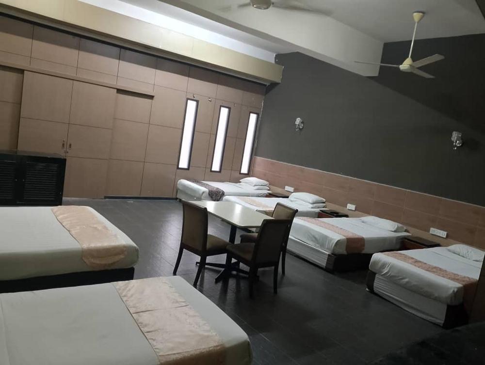 golden leaf boutique hotel