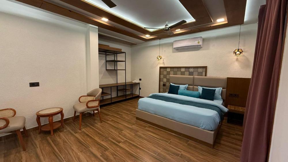 Yes Hotel By The Ganges