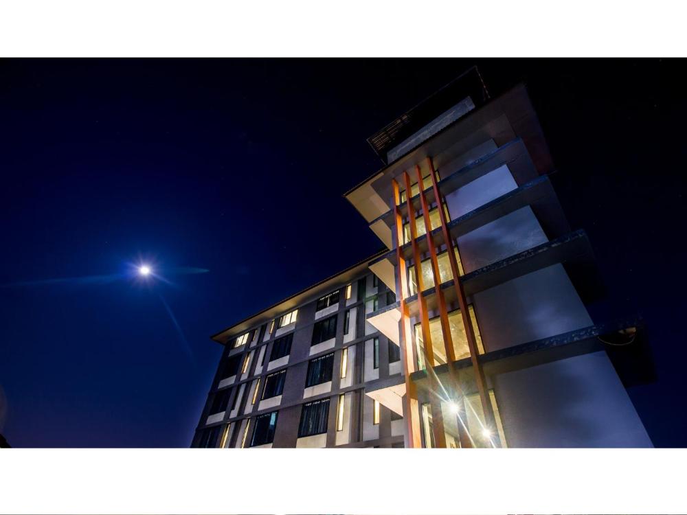 B2 lampang hotel thailand
