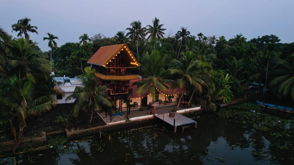 Tulsi Kayal Retreat
