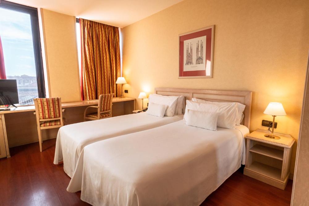 Room image 2