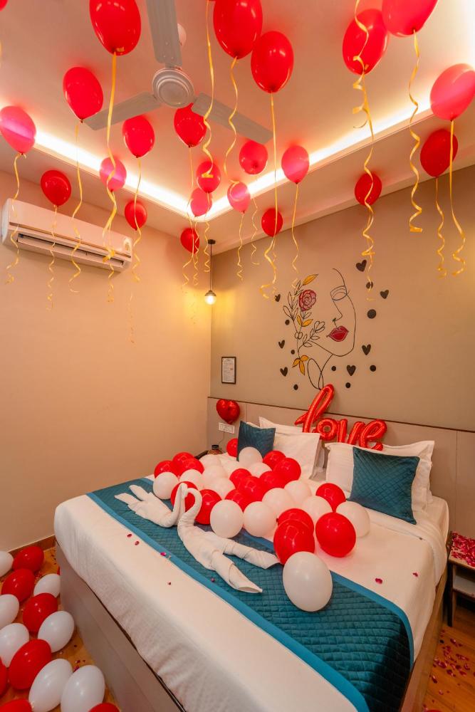 Palm Hotel Mansarovar