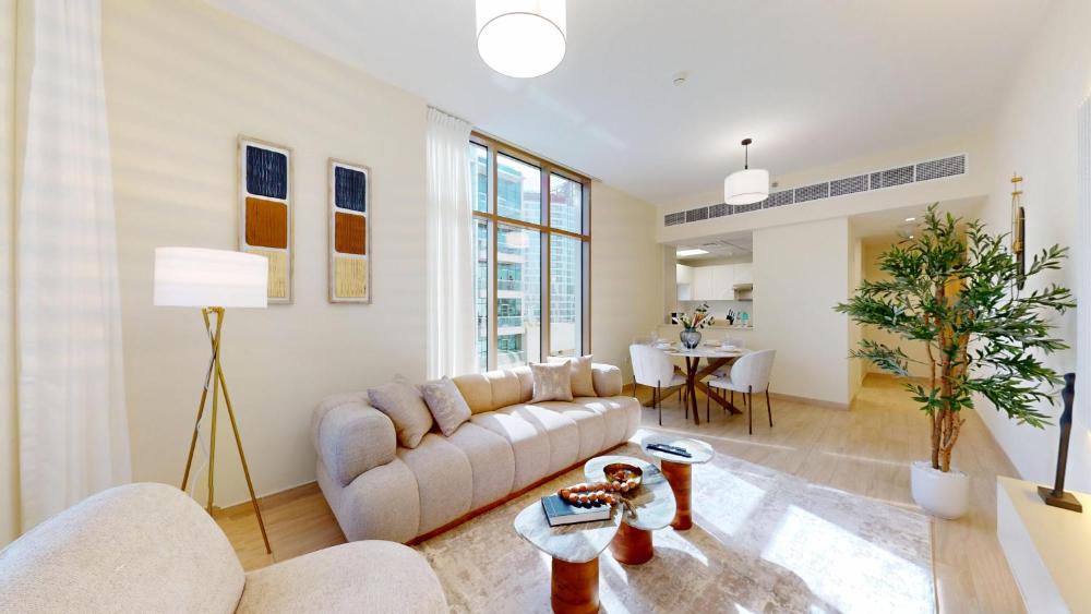 Scenic Canal View Homes - 8 mins to Dubai Mall - Pool & Gym Access