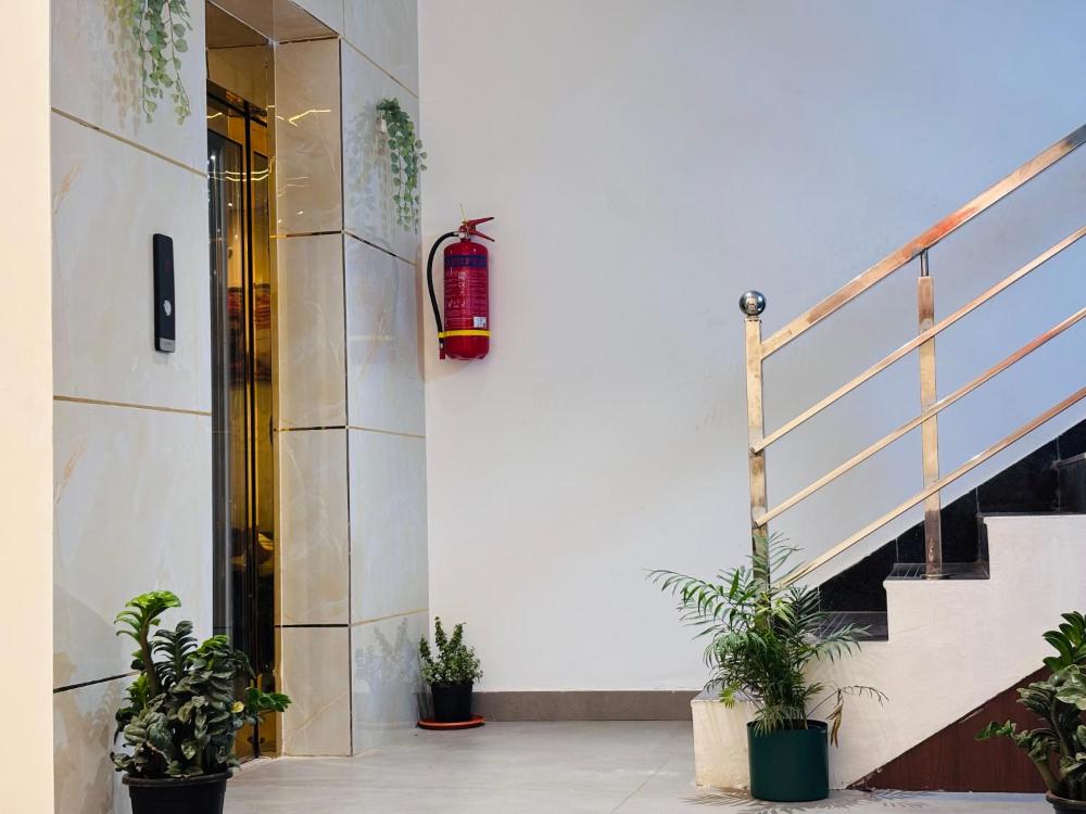 HOTEL MITHRA GRAND AIRPORTZONE