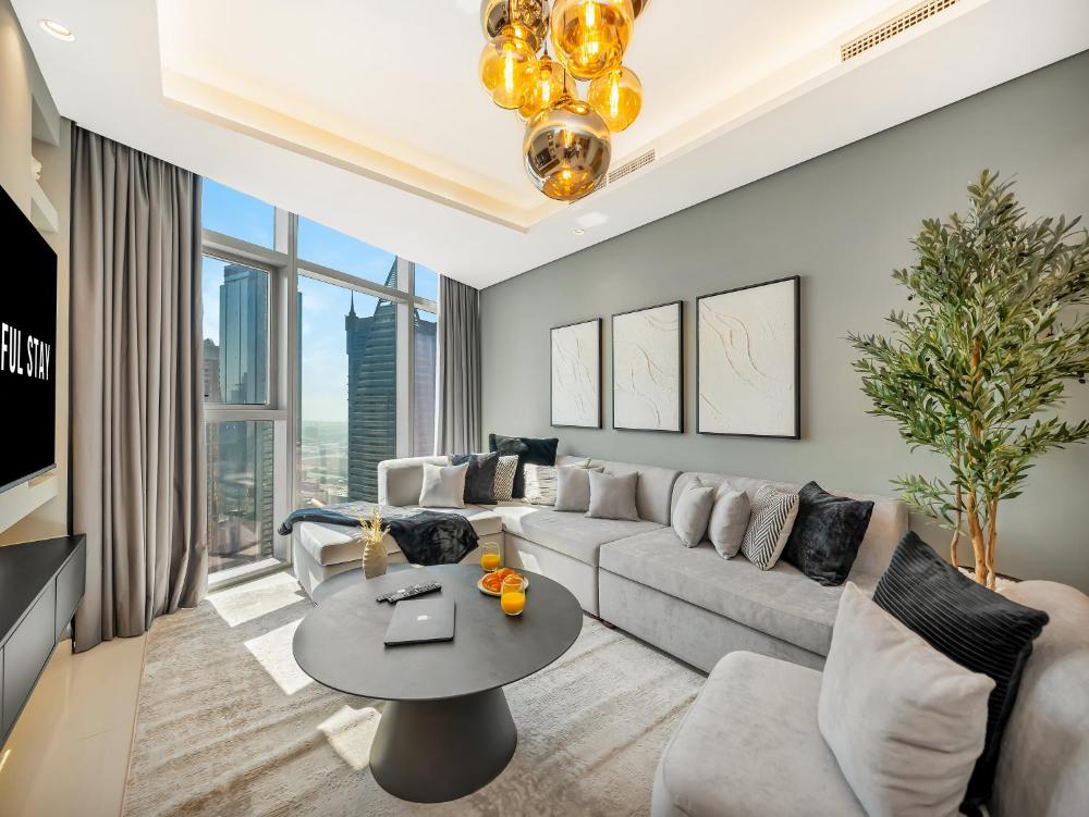 WonderfulStay at Paramount Residences - Highest Infinity Pool - Burj Khalifa View - Brand New Luxury
