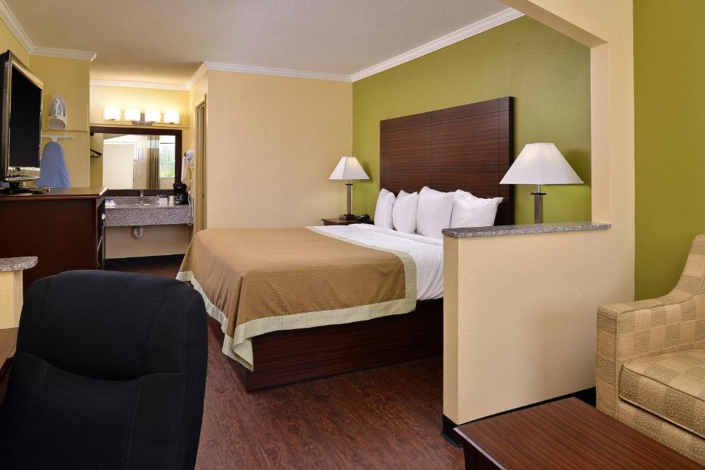 Room image 2