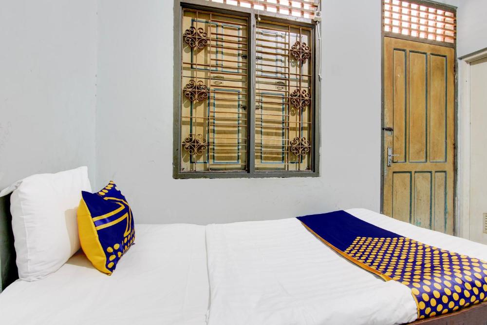 spot on 94085 hotel agung