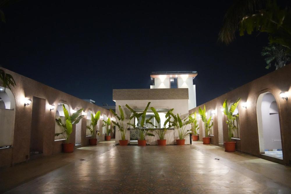 Hotel Yashoda