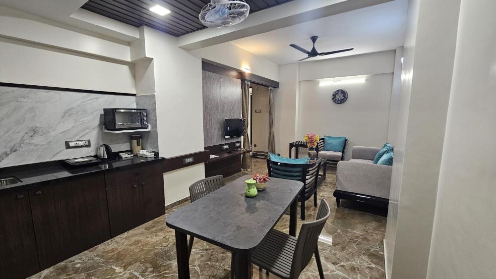 Kuber Suites