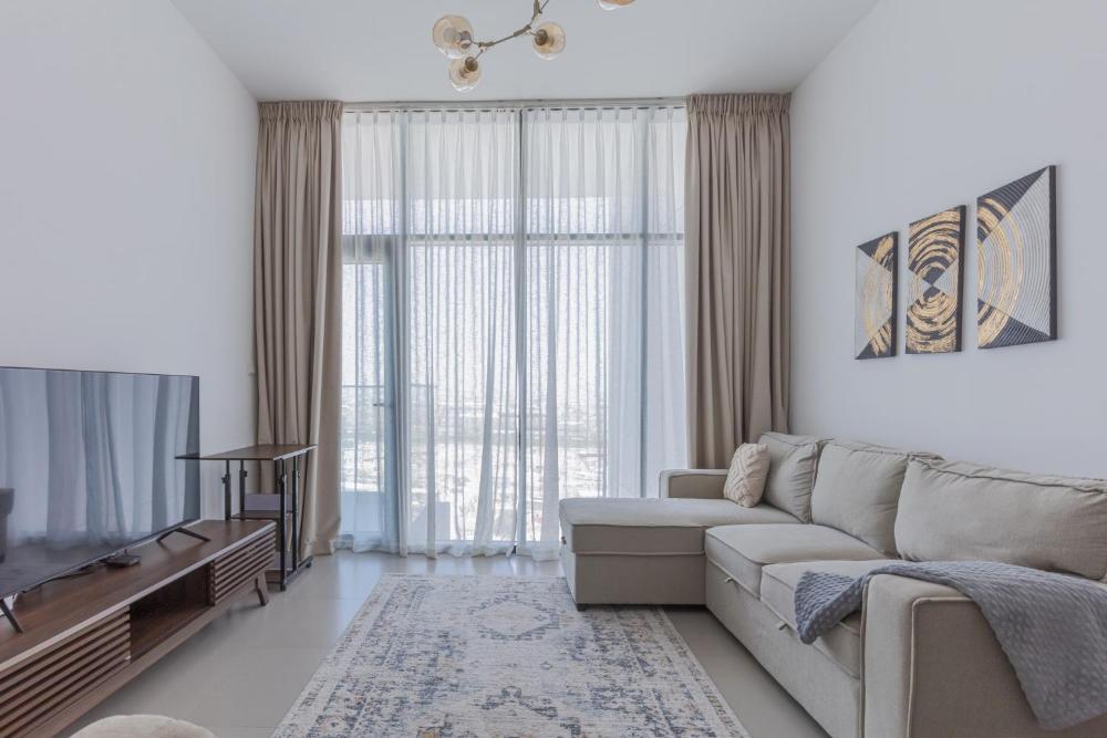 Beautiful view, fully-equipped apartment