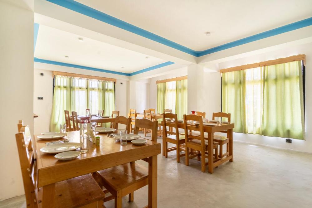 The Whispering Pines By Summit, Lachung