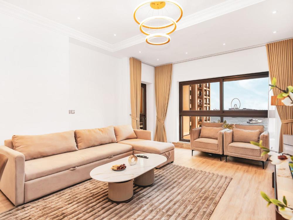 New Fairmont Residence with private beach on PalmJumeirah