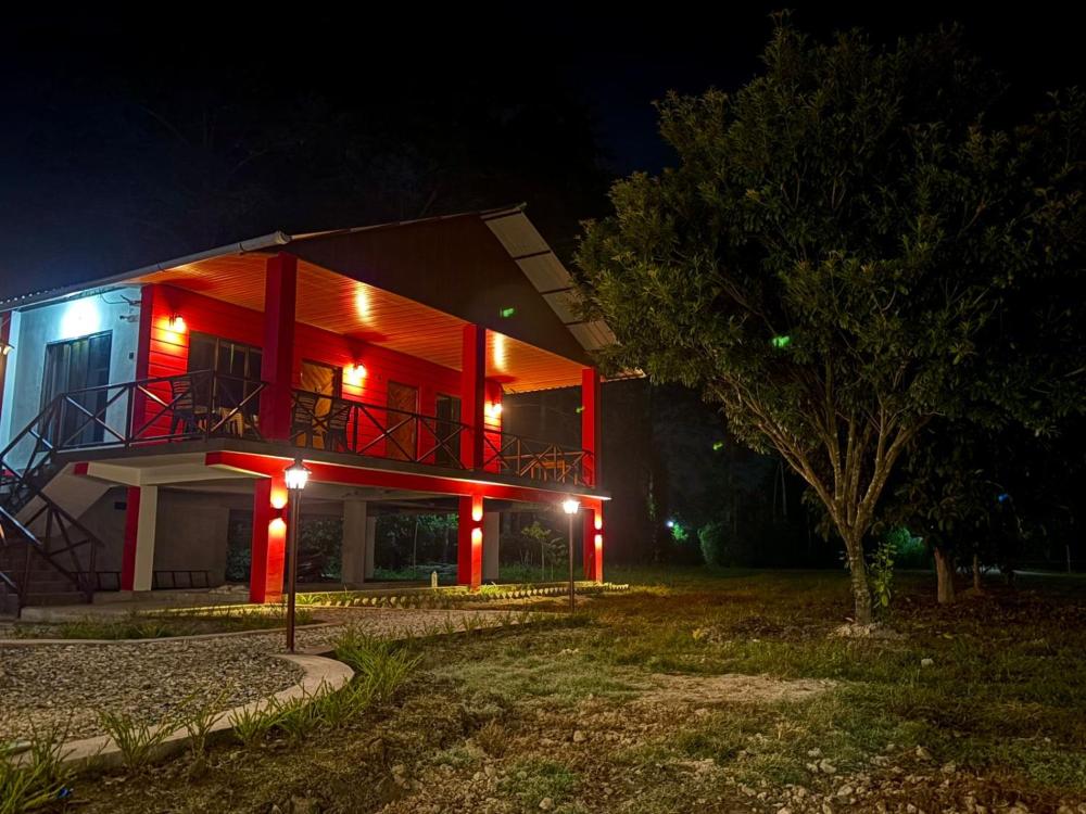 Villa De Hollong