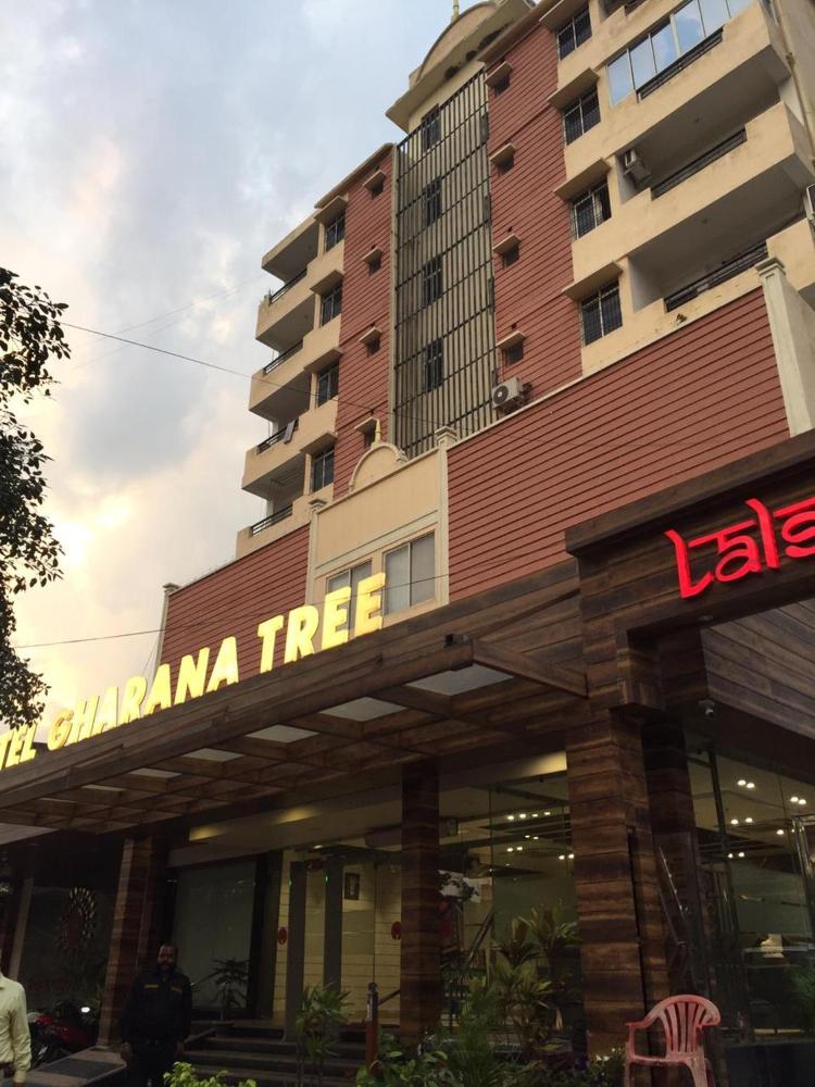 Hotel Gharana Tree
