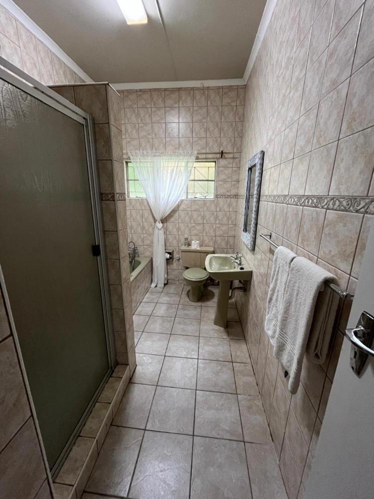 the guest house pongola