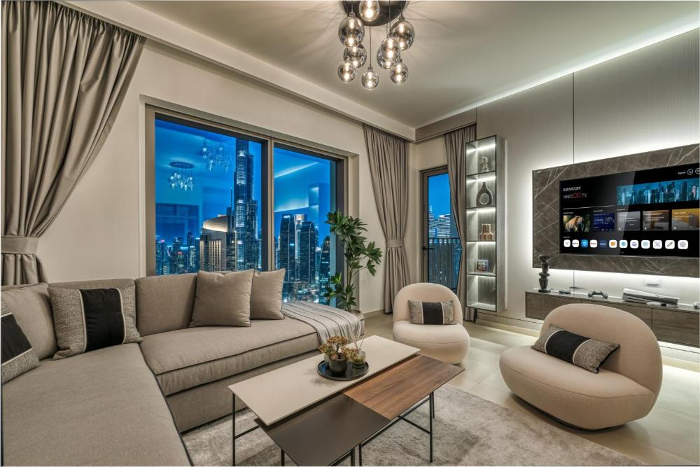 High Rise Haven I Burj and Fountain View I Vast Outdoor