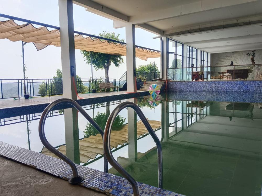 MERIDIAN HILL TOP YERCAUD