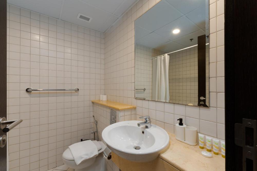 Marina Quays West, Dubai Marina - Mint Stay