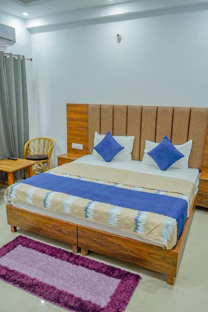 Hotel Yog Vriksh
