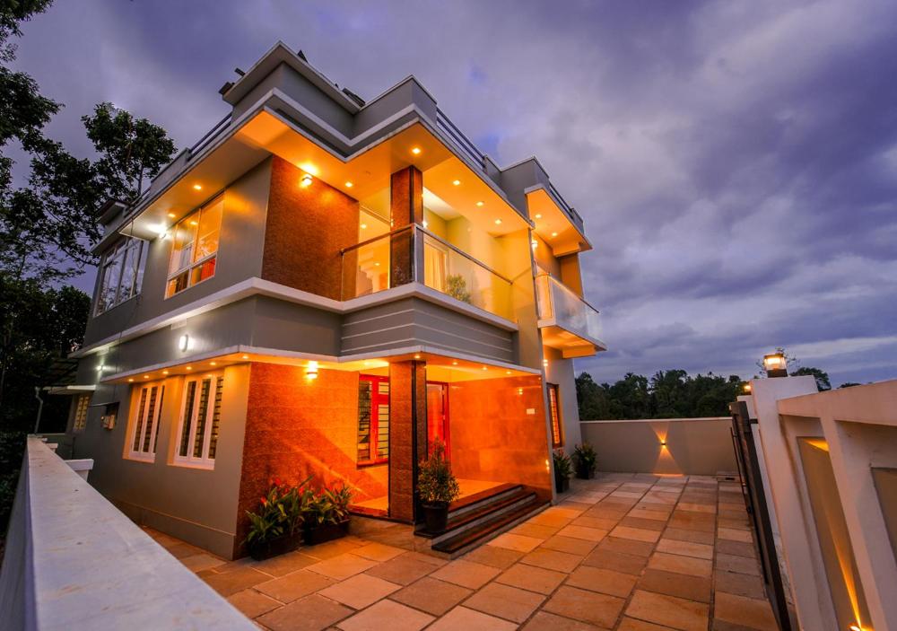 Oasis  Vythiri Pool Aparments