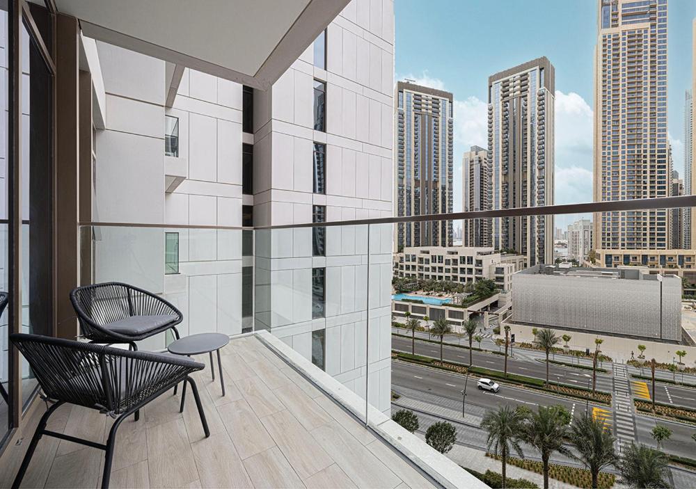 Lux 1BR Apartment with Amazing view in Palace Residences Creek Harbor