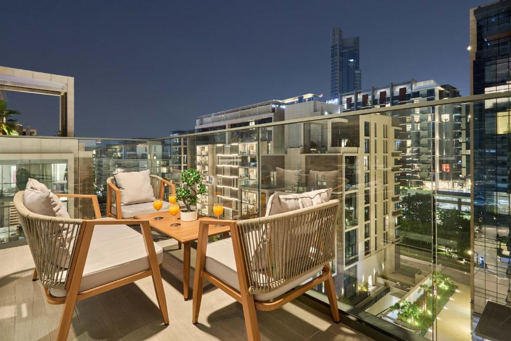 Designer Apartments in Kensington Waters, MBR City, with Pool Gym Sauna & Parking near Downtown and 