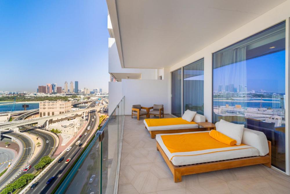 EDEN'S Homes & Villas - FIVE Palm Residences