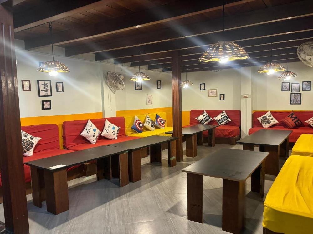 Cheklaa-a Backpacker's Hostel