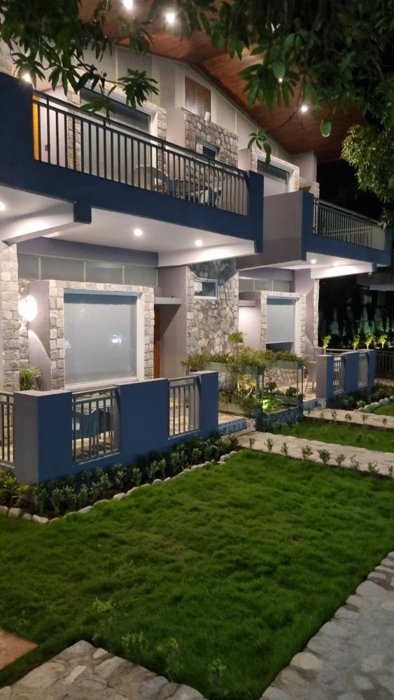 Ravihans Aranyam - Resort & Restaurant