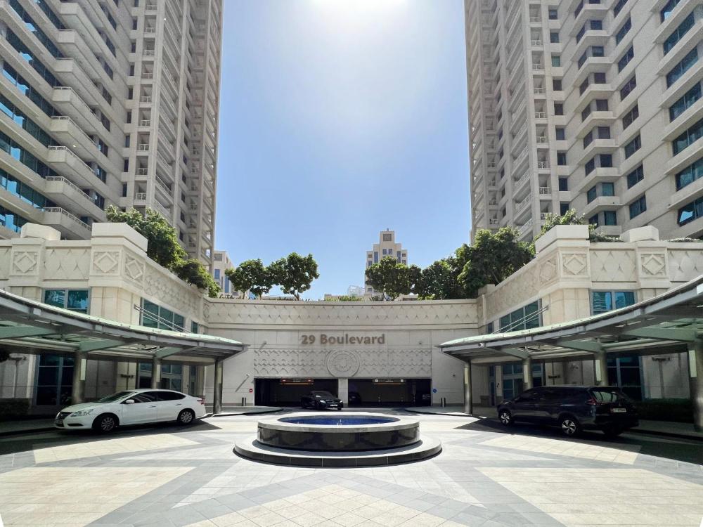 29 Boulevard Tower 1 Apartment by GLOBALSTAY