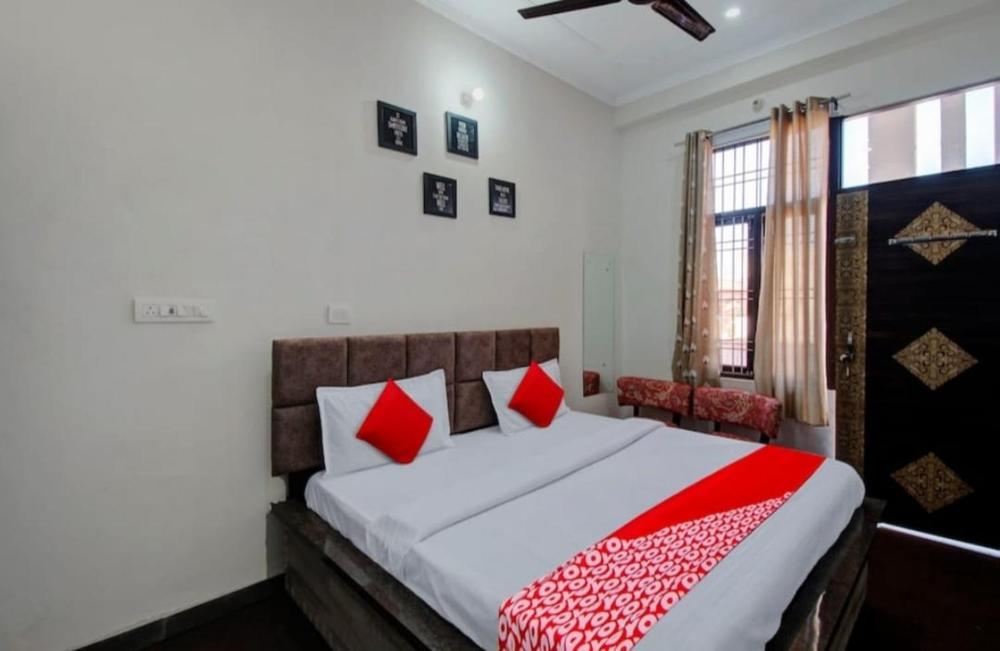 HOTEL SHREE KANHA