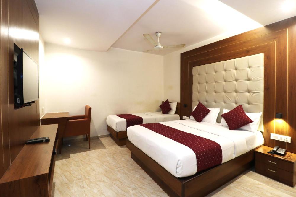 Gateway Star Hotel