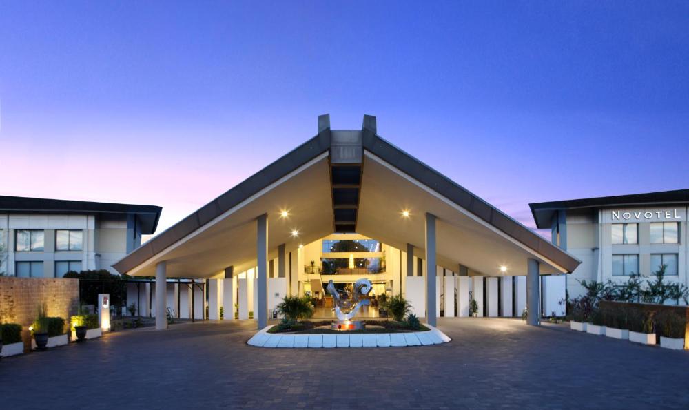 Photo - Novotel Manado Golf Resort & Convention Center