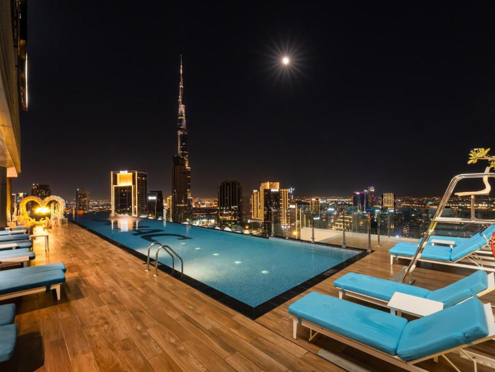 WonderfulStay at Paramount Residences - Highest Infinity Pool - Burj Khalifa View - Brand New Luxury