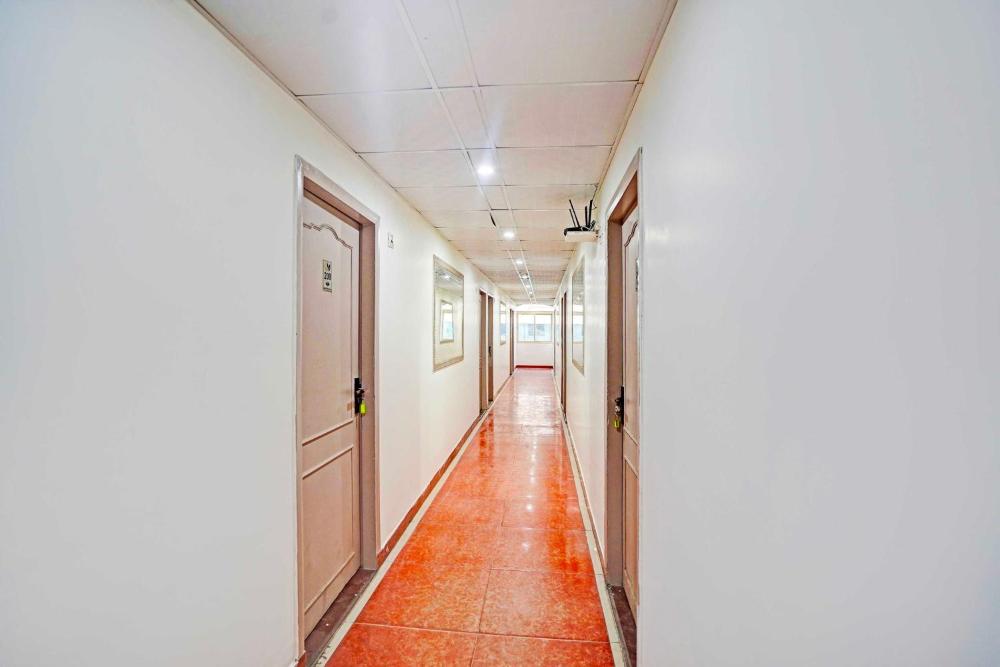 Townhouse Mansarovar Metro Station Jaipur