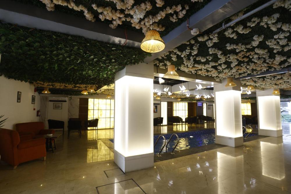 The Hoften Lotus Court, Noida