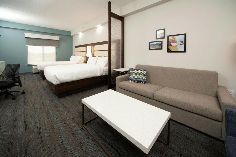 Room Image 3