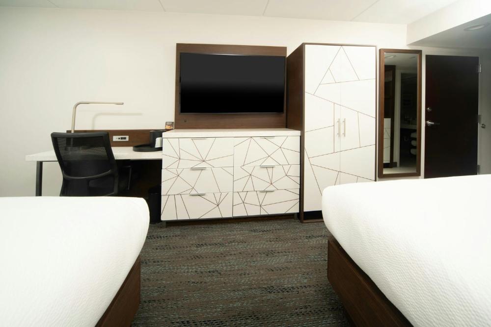 Room Image 2