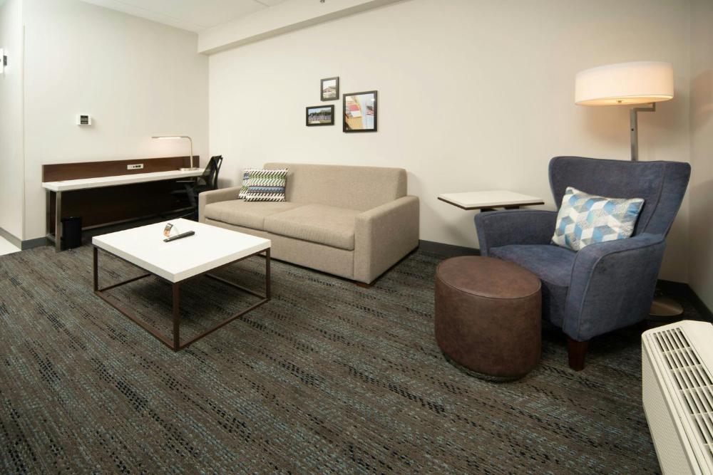 Room Image 3