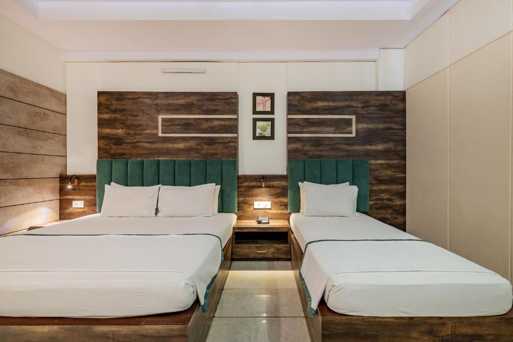 HOTEL HIGHWAY KING BEHROR