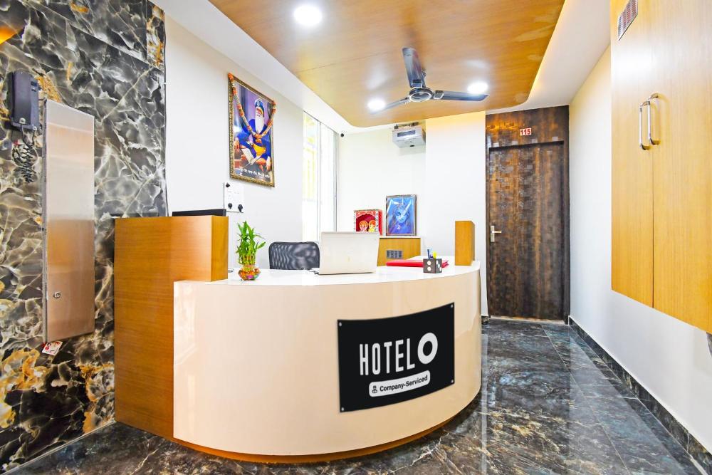Hotel O by OYO THE BLUE MOON