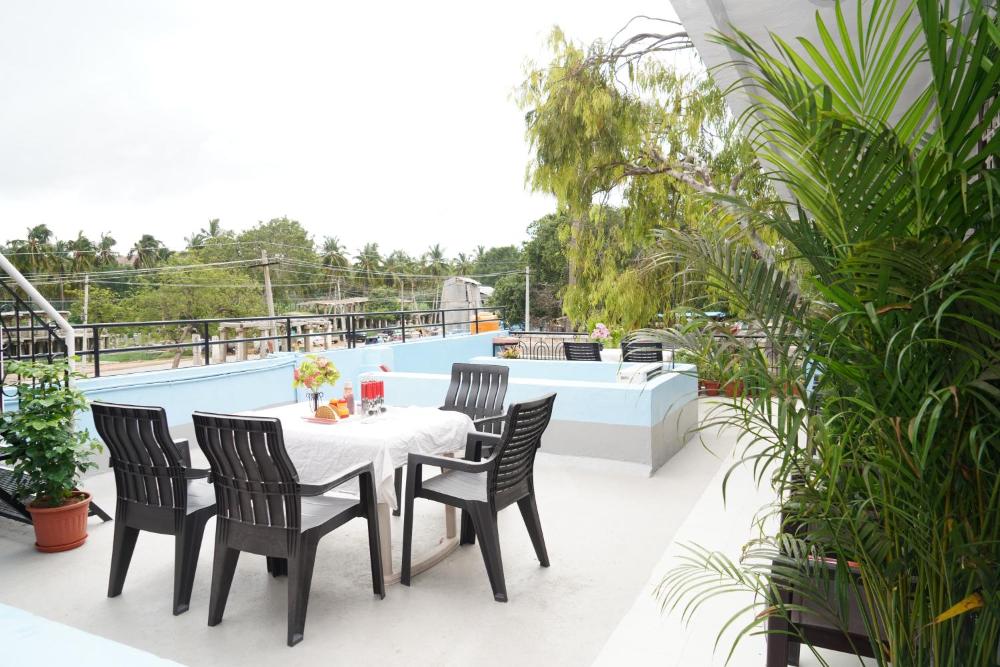 HOTEL VIJAYANAGARA KINGS COURT