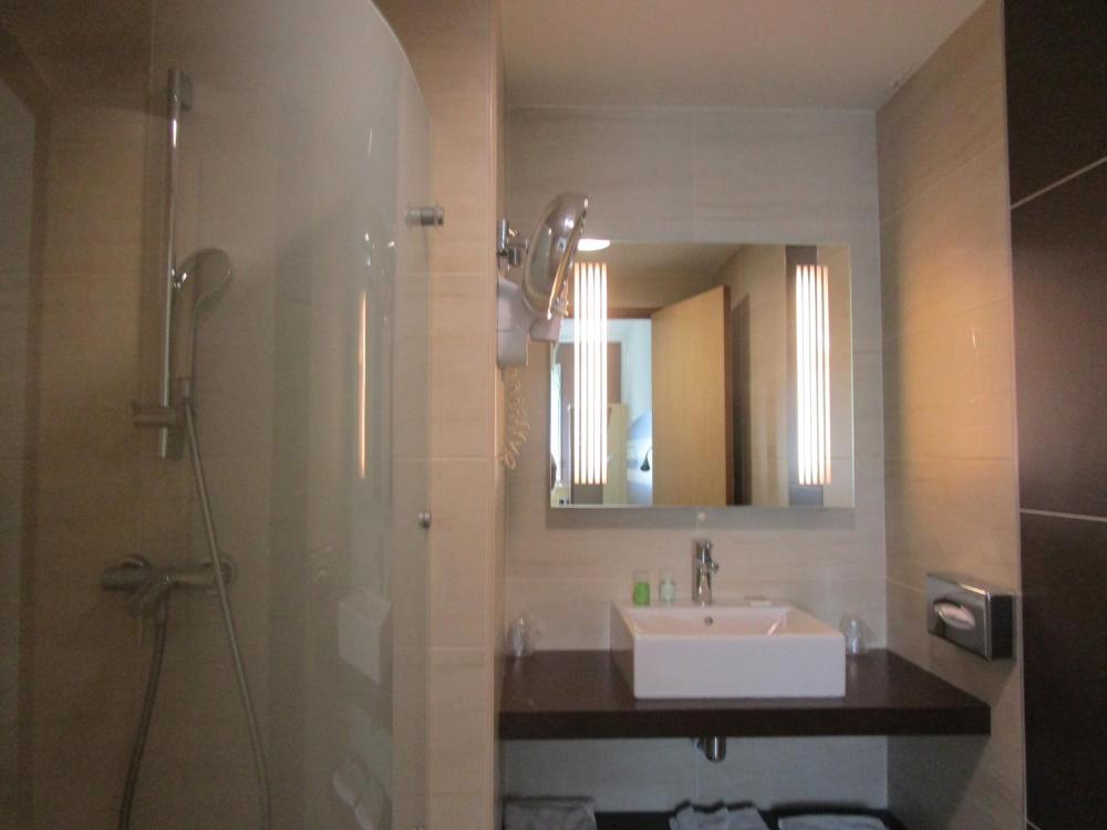 Kyriad Prestige Montpellier Ouest Croix Dargent A709 - 