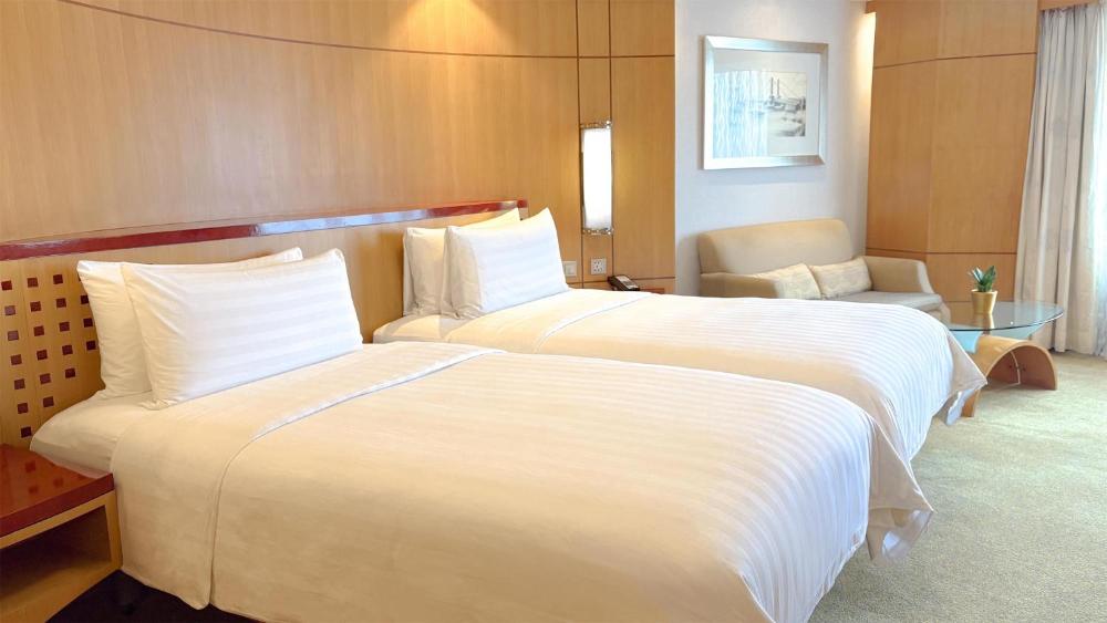 makati shangri la manila