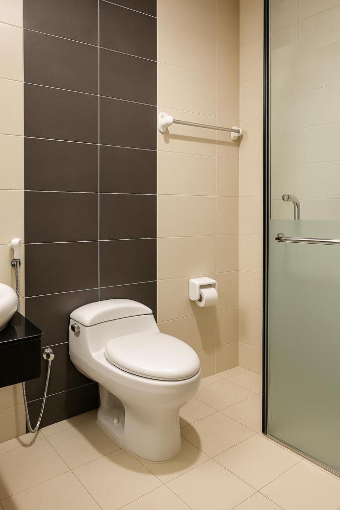 Single Bed In Twin Room With Balcony For Female Guests Only